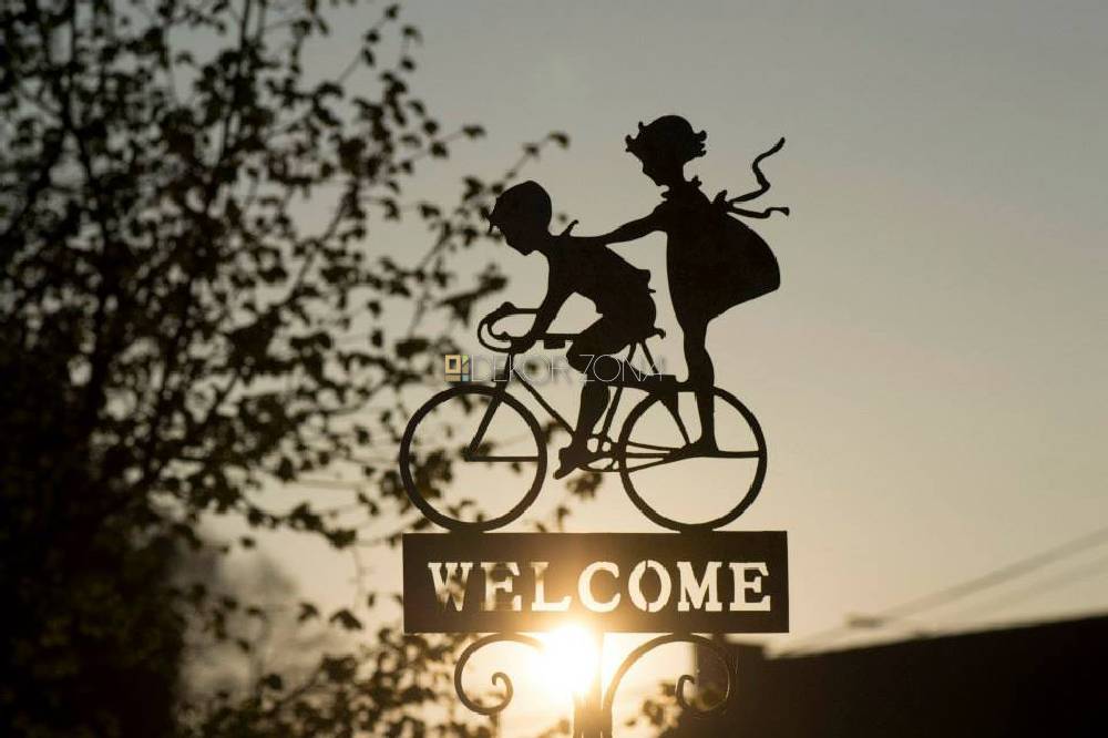 Dobrodošlica — Silueta na biciklu